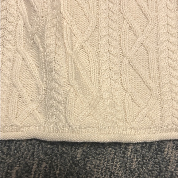 Easter NWT Freshmaneeêe Cable Knit Sweater - Cream - Picture 6 of 9